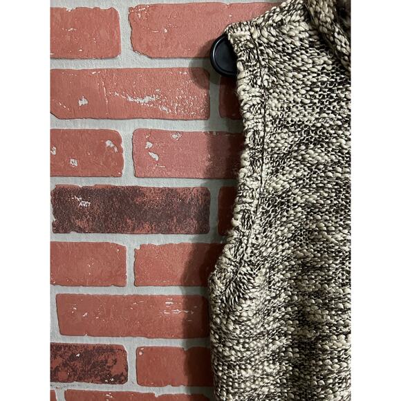 Charter Club Crochet Zippered Vest - L - Picture 3 of 8